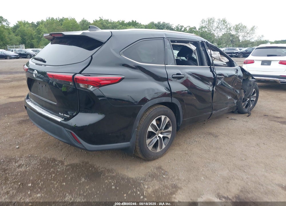 2021 TOYOTA HIGHLANDER VIN: 5TDHZRBH7MS523857
