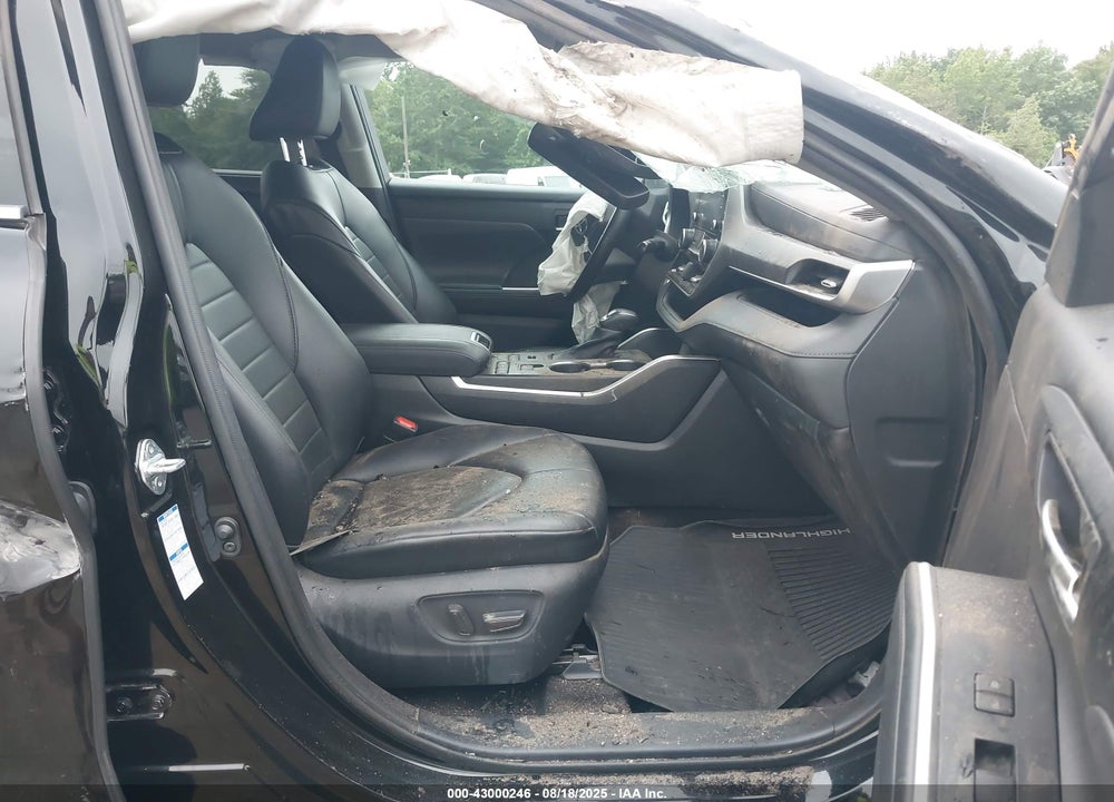 2021 TOYOTA HIGHLANDER VIN: 5TDHZRBH7MS523857