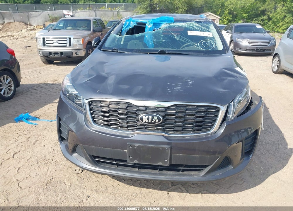2019 KIA SORENTO VIN: 5XYPGDA51KG522810