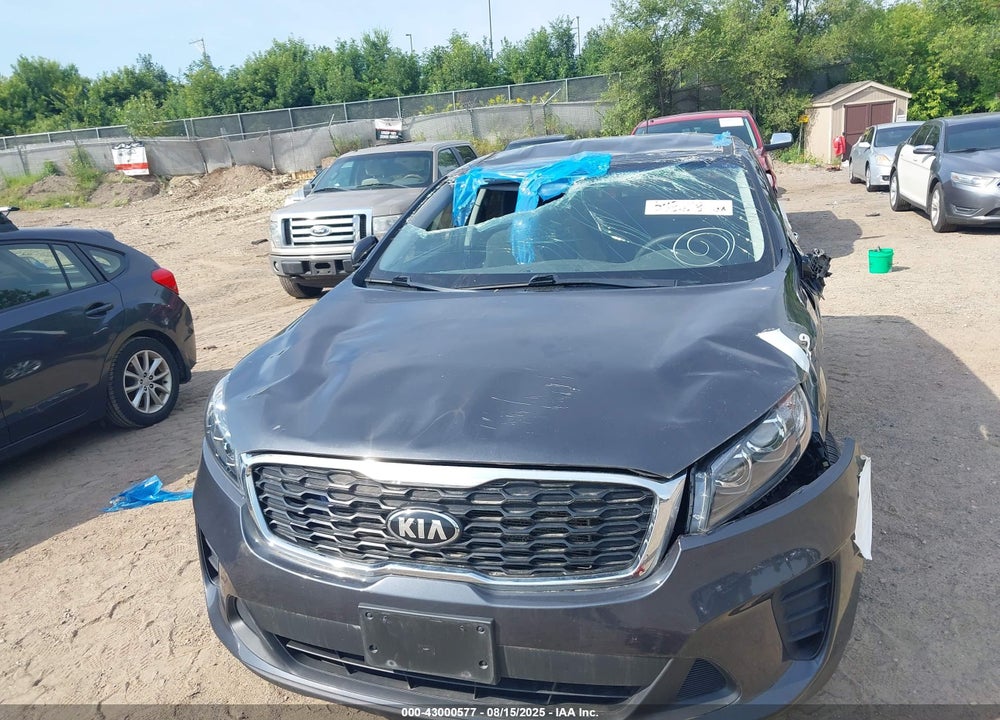 2019 KIA SORENTO VIN: 5XYPGDA51KG522810