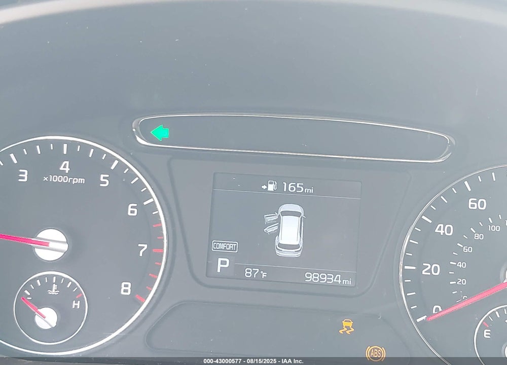 2019 KIA SORENTO VIN: 5XYPGDA51KG522810