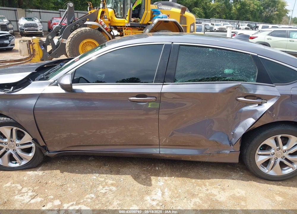 2019 HONDA ACCORD VIN: 1HGCV1F13KA149389
