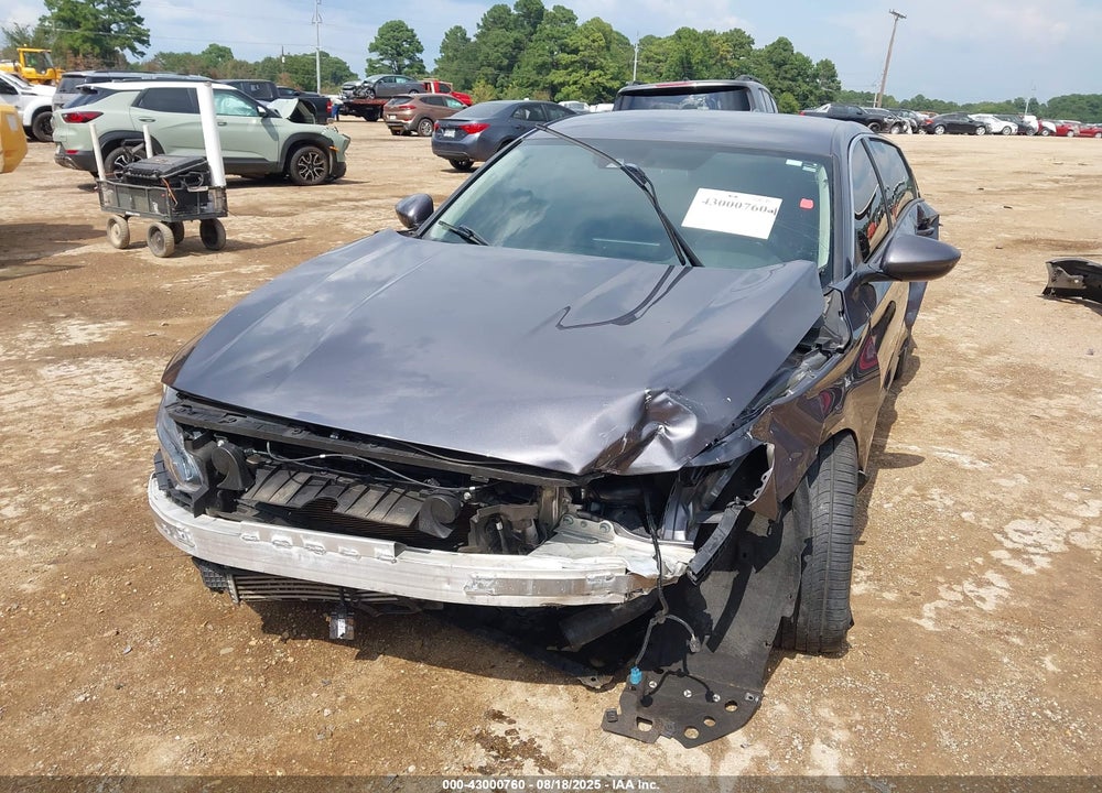 2019 HONDA ACCORD VIN: 1HGCV1F13KA149389