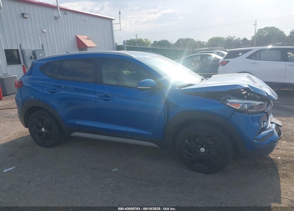 2018 HYUNDAI TUCSON SPORT VIN: KM8J3CAL9JU793147