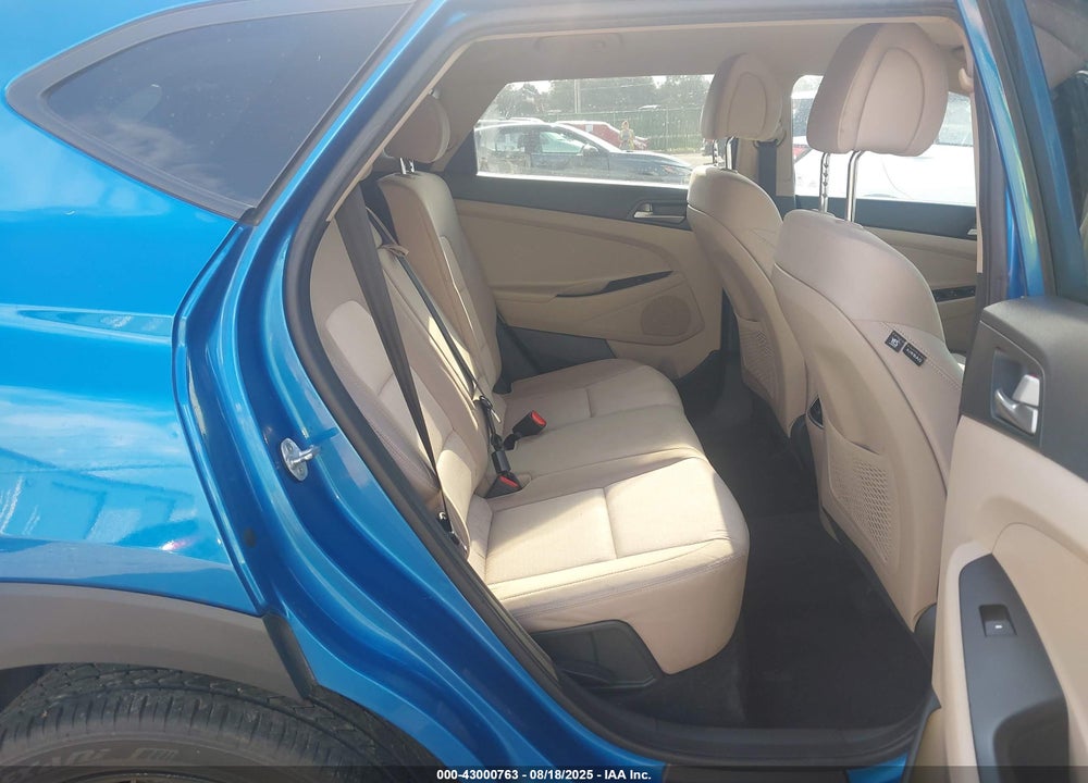 2018 HYUNDAI TUCSON SPORT VIN: KM8J3CAL9JU793147