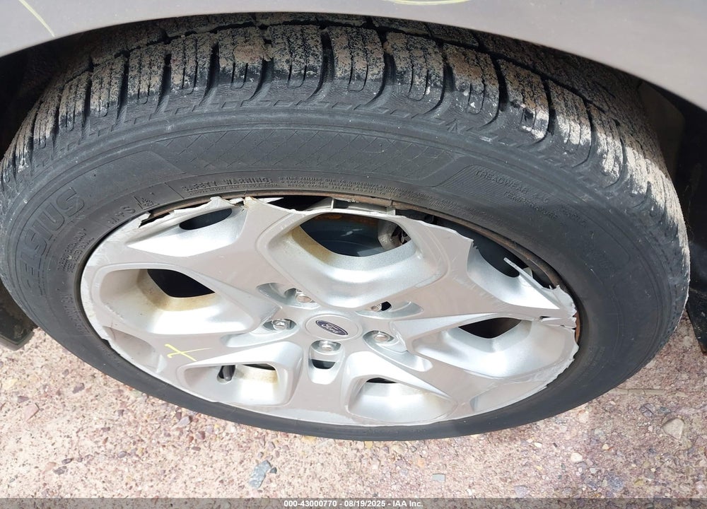 2011 FORD FUSION VIN: 3FAHP0HA7BR316547