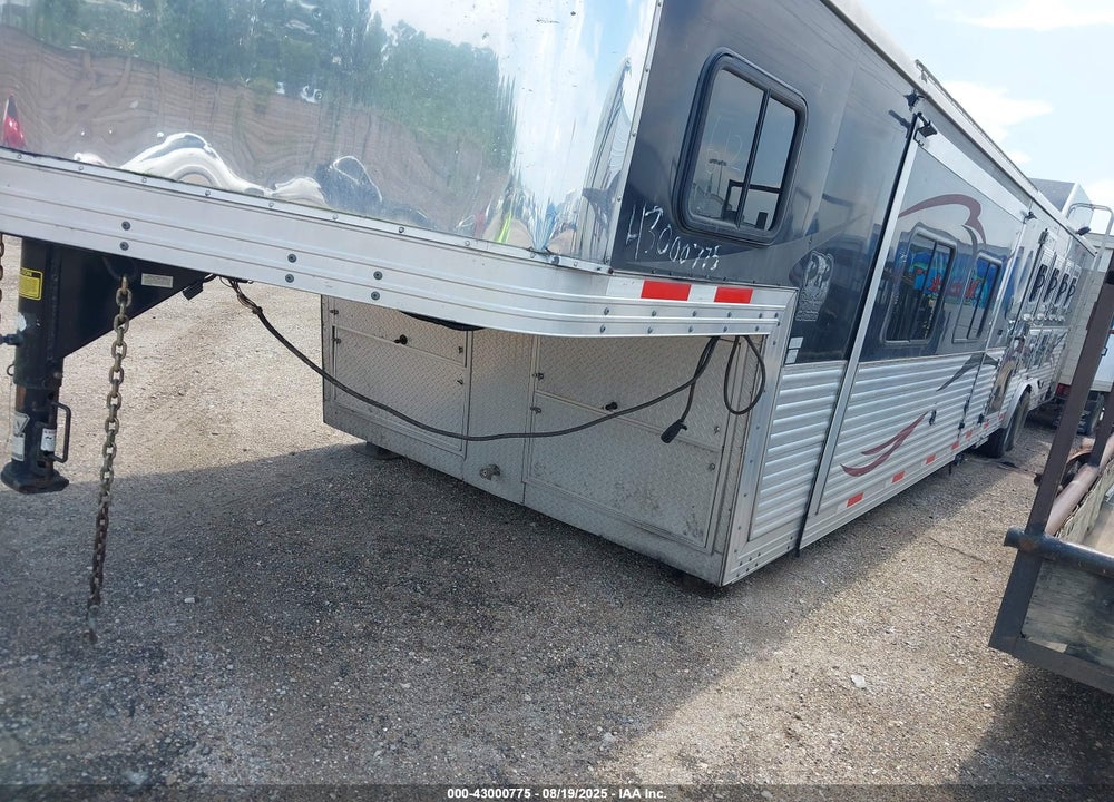 2013 BISON 8417SS VIN: 51Y376P25D2003197