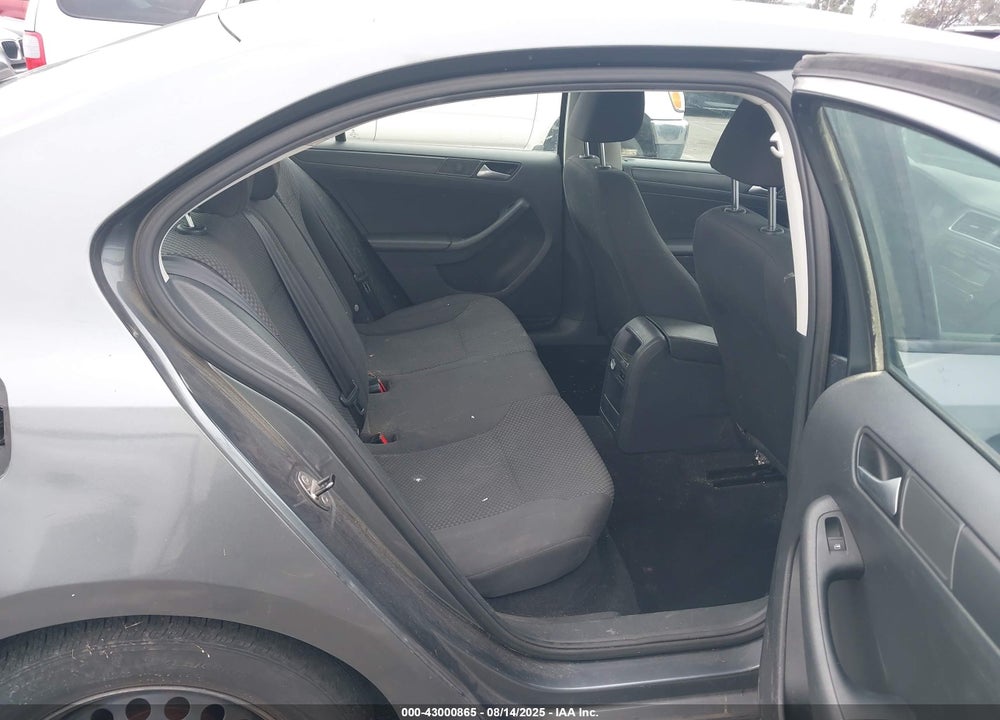 2014 VOLKSWAGEN JETTA VIN: 3VW2K7AJ4EM397149