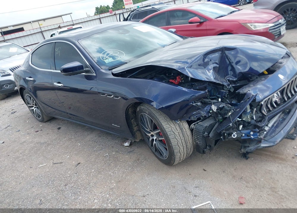 2019 MASERATI GHIBLI S Q4 GRANSPORT VIN: ZAM57YTS6K1313320