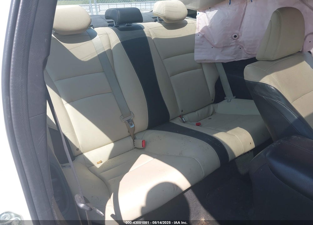 2015 HONDA ACCORD VIN: 1HGCT2B86FA005887