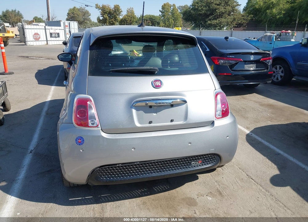 2019 FIAT 500E VIN: 3C3CFFGE0KT773500