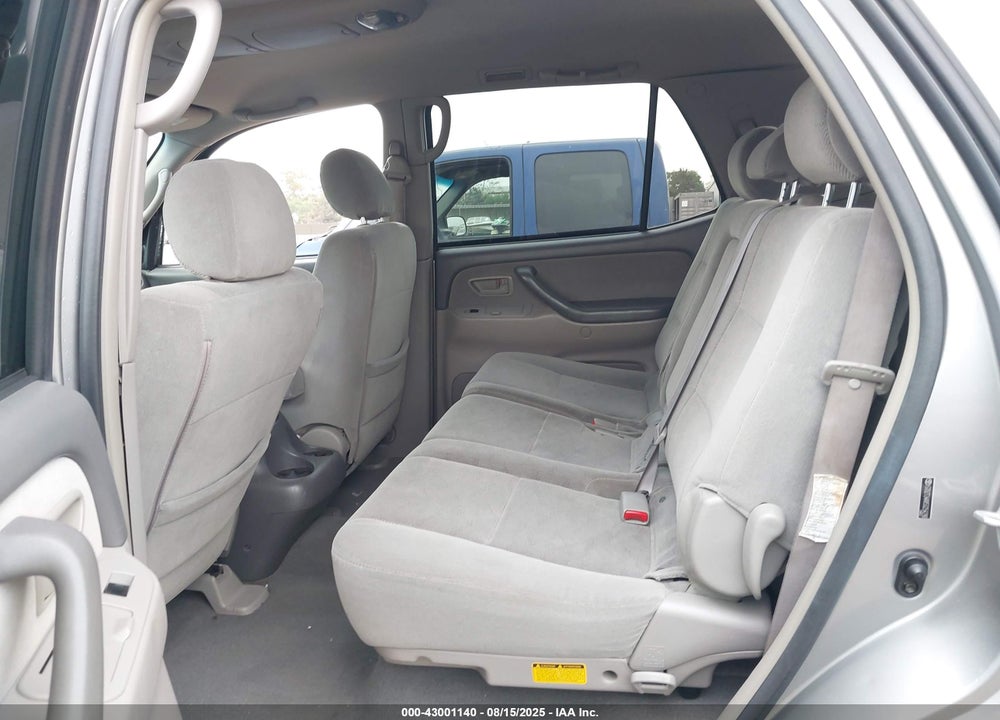 2005 TOYOTA SEQUOIA SR5 V8 VIN: 5TDZT34AX5S254290