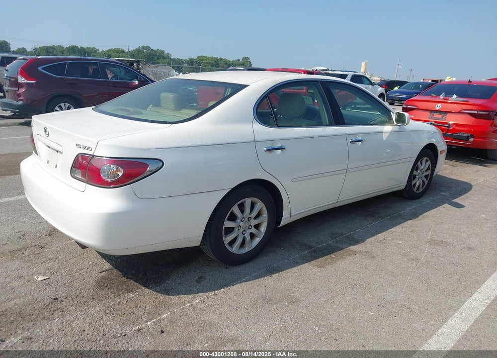 2003 LEXUS ES 300 VIN: JTHBF30G930108562