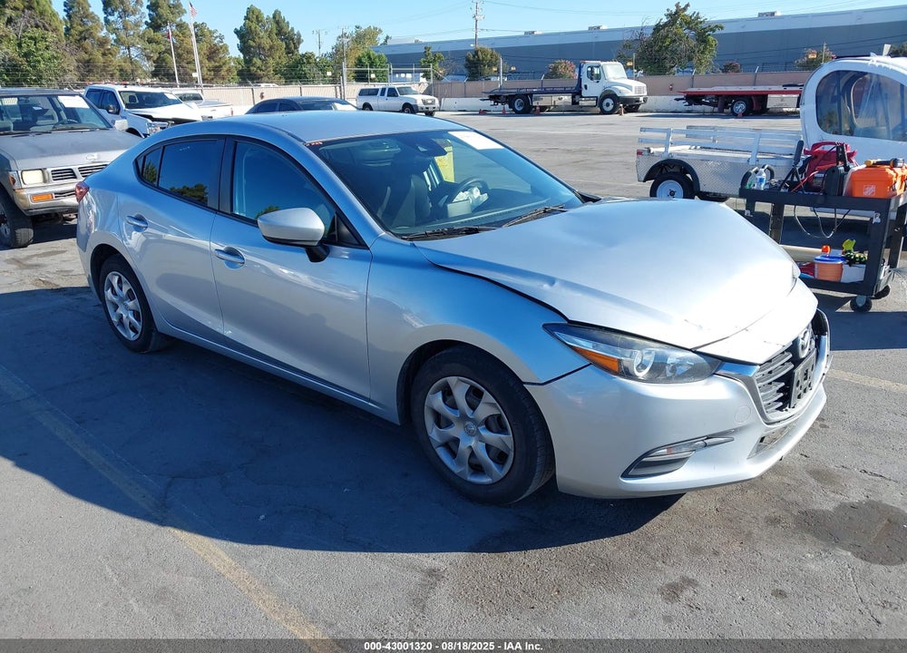 2018 MAZDA 3 SPORT VIN: 3MZBN1U72JM234045