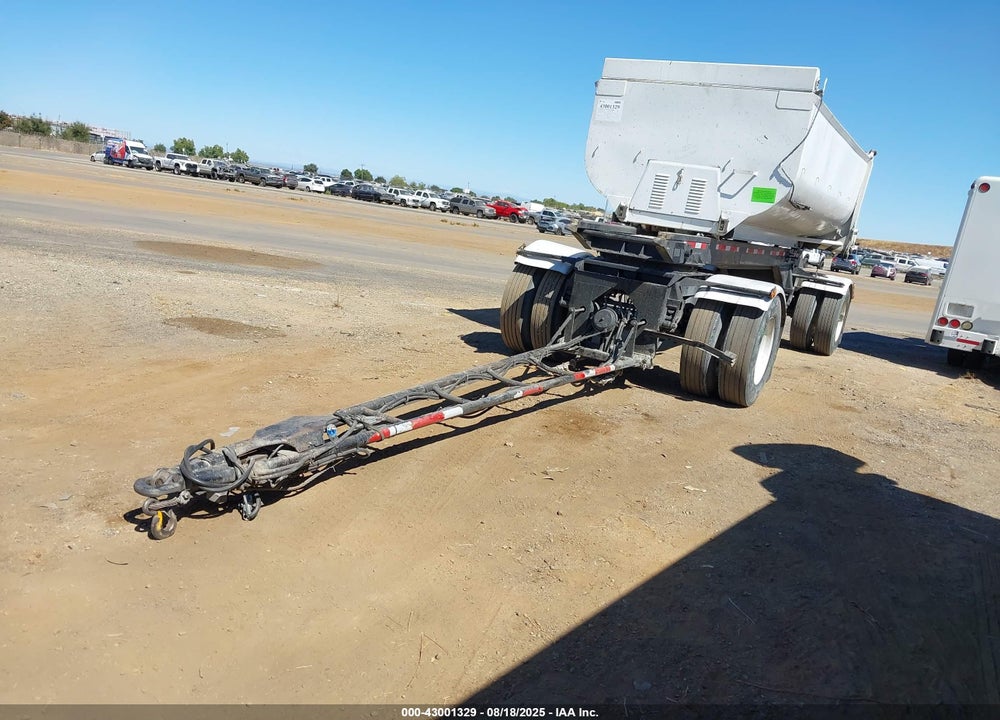1999 RELIANCE TRAILER MFG TRANSFER TRAILER VIN: 1REFA520XXC991280