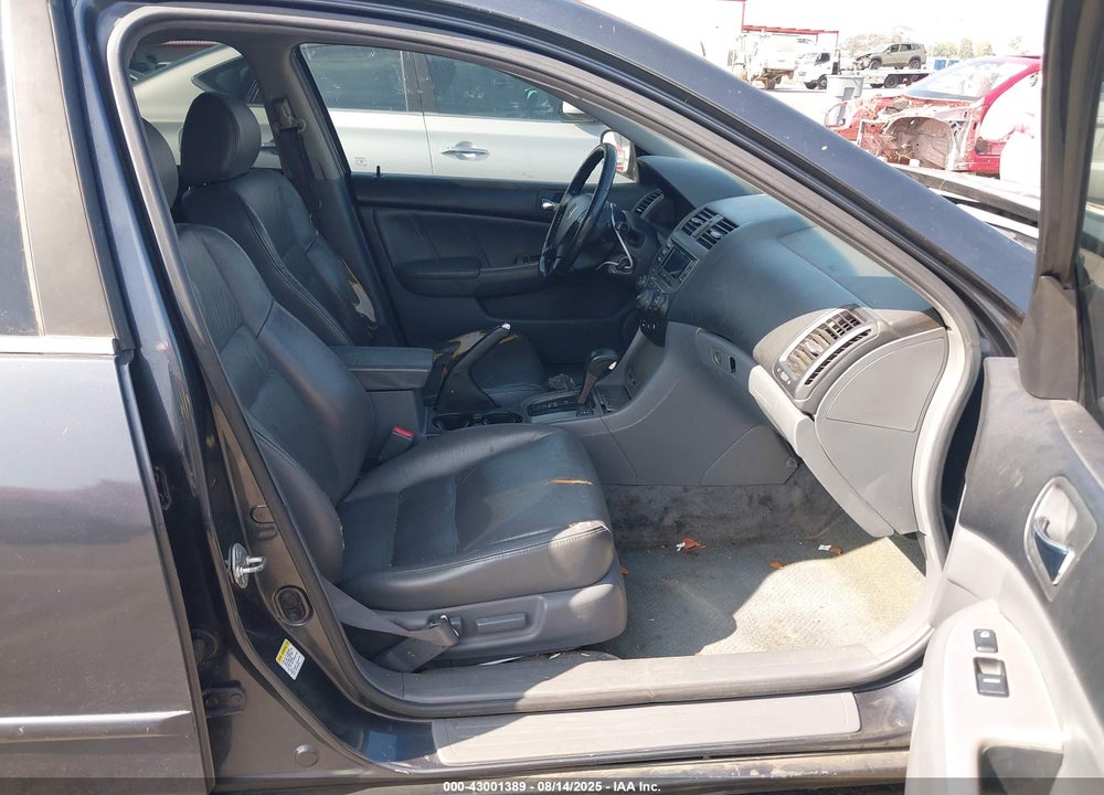 2006 HONDA ACCORD 3.0 EX VIN: 1HGCM66586A006219