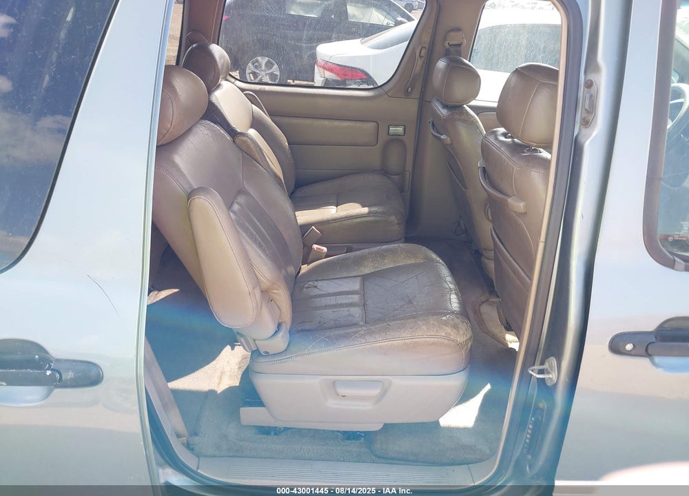 1999 TOYOTA SIENNA XLE VIN: 4T3ZF13C4XU165007