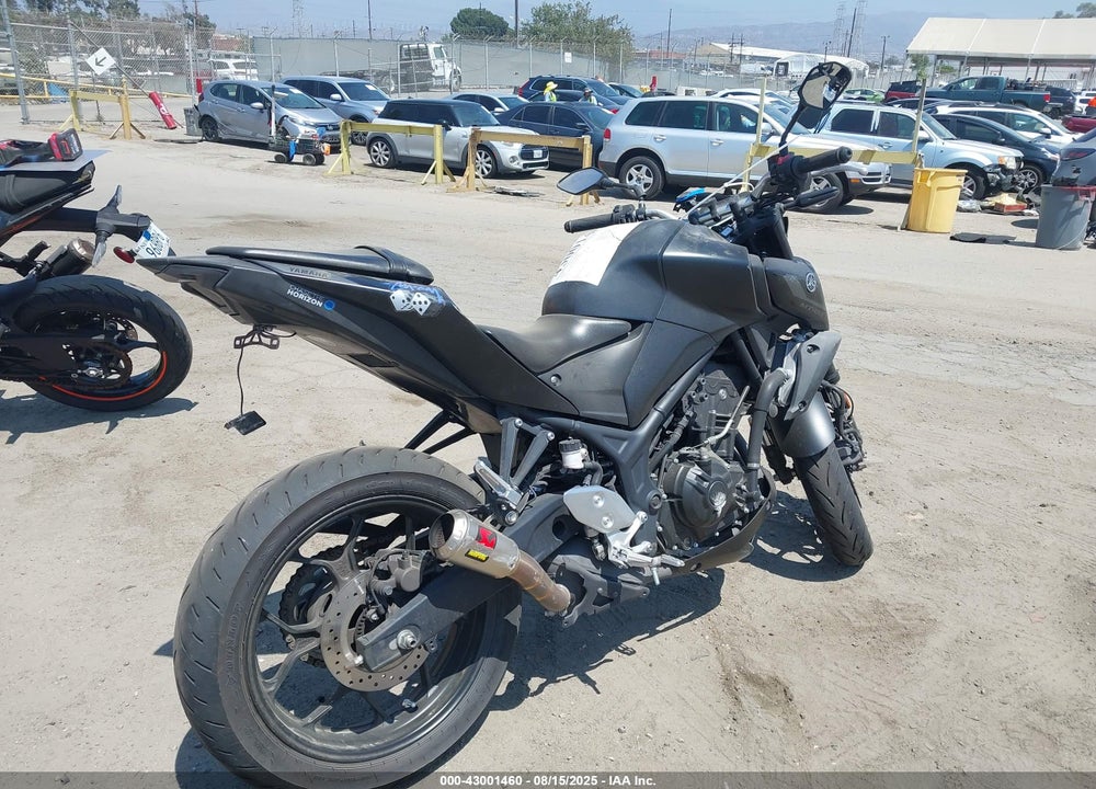 2021 YAMAHA MT-03 VIN: MH3RH20Y4MK004873