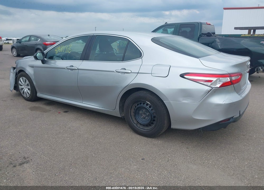 2018 TOYOTA CAMRY HYBRID VIN: 4T1B31HK2JU002589