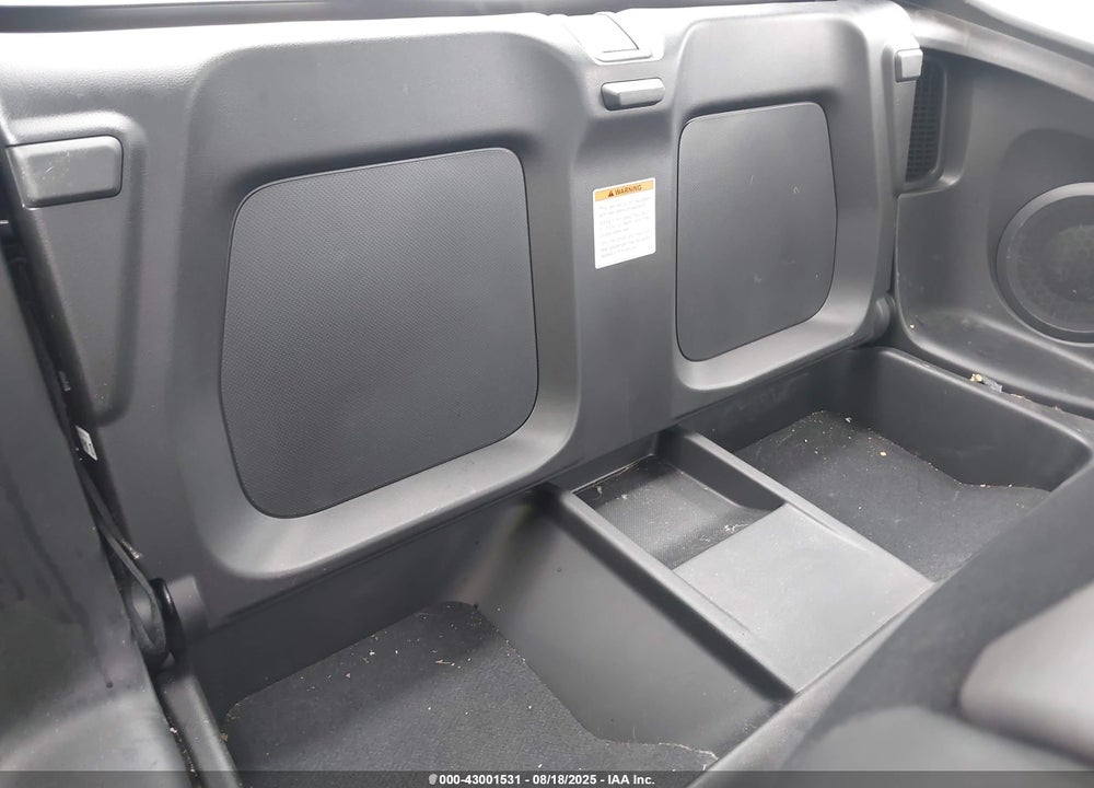 2015 HONDA CR-Z VIN: JHMZF1C61FS000158