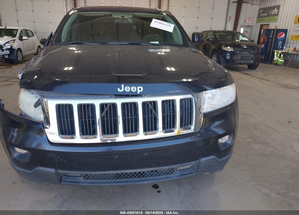 2011 JEEP GRAND CHEROKEE VIN: 1J4RR4GG6BC561516