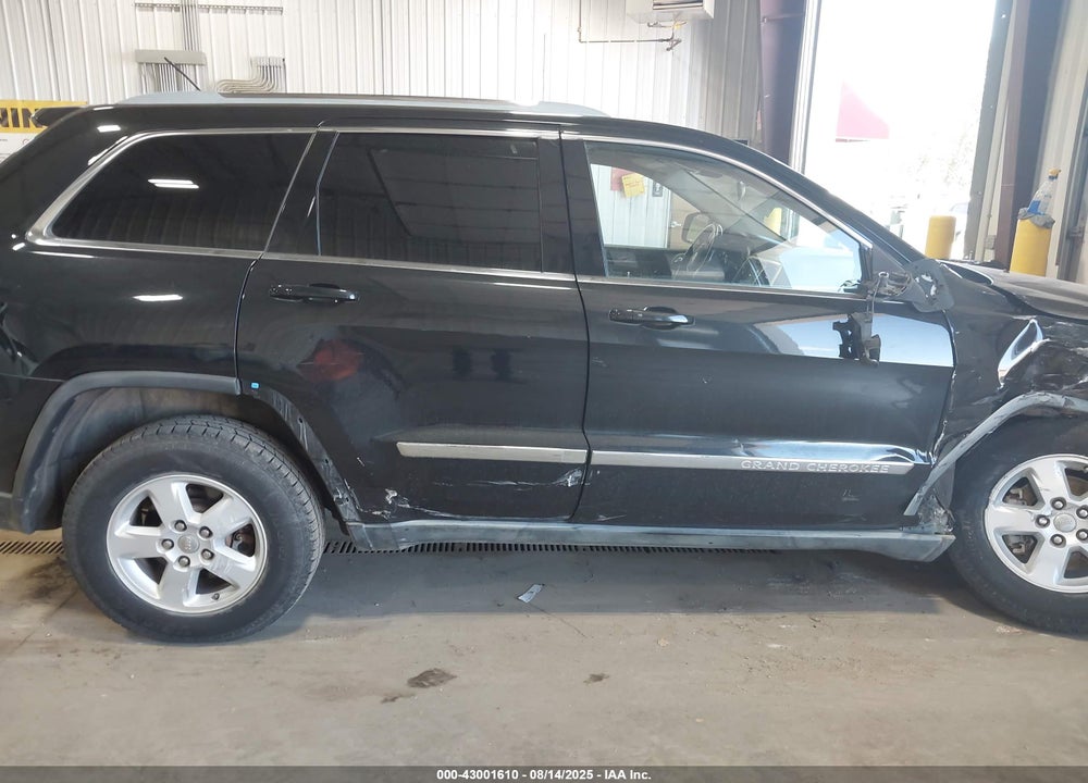 2011 JEEP GRAND CHEROKEE VIN: 1J4RR4GG6BC561516