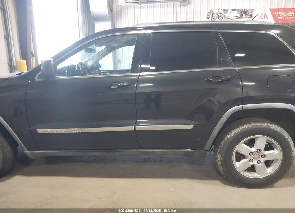 2011 JEEP GRAND CHEROKEE VIN: 1J4RR4GG6BC561516