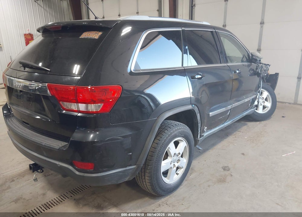 2011 JEEP GRAND CHEROKEE VIN: 1J4RR4GG6BC561516