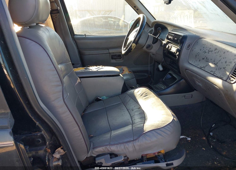 1996 FORD EXPLORER VIN: 1FMDU34X9TUC13407