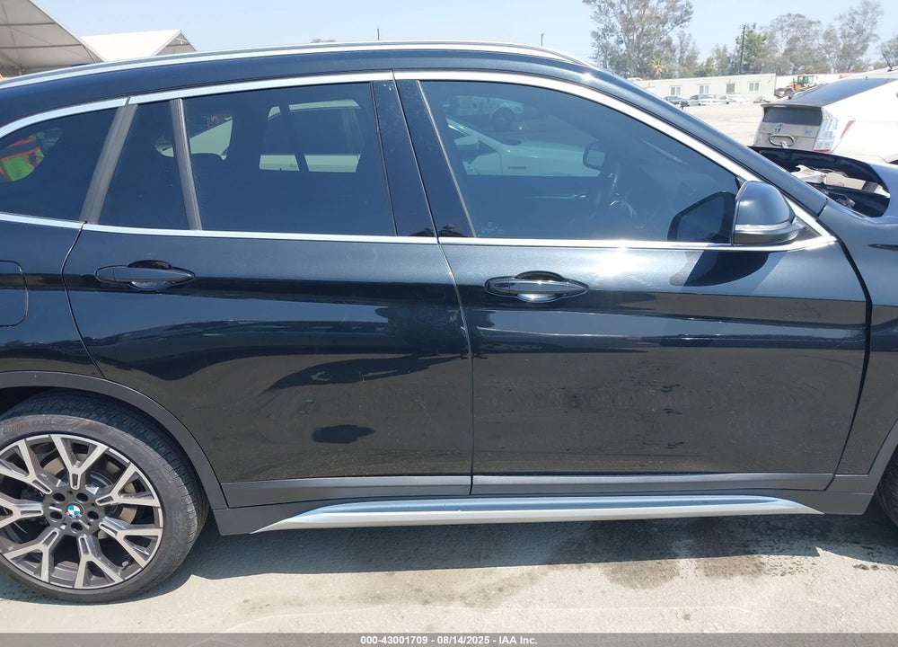 2020 BMW X1 VIN: WBXJG7C03L5R99549