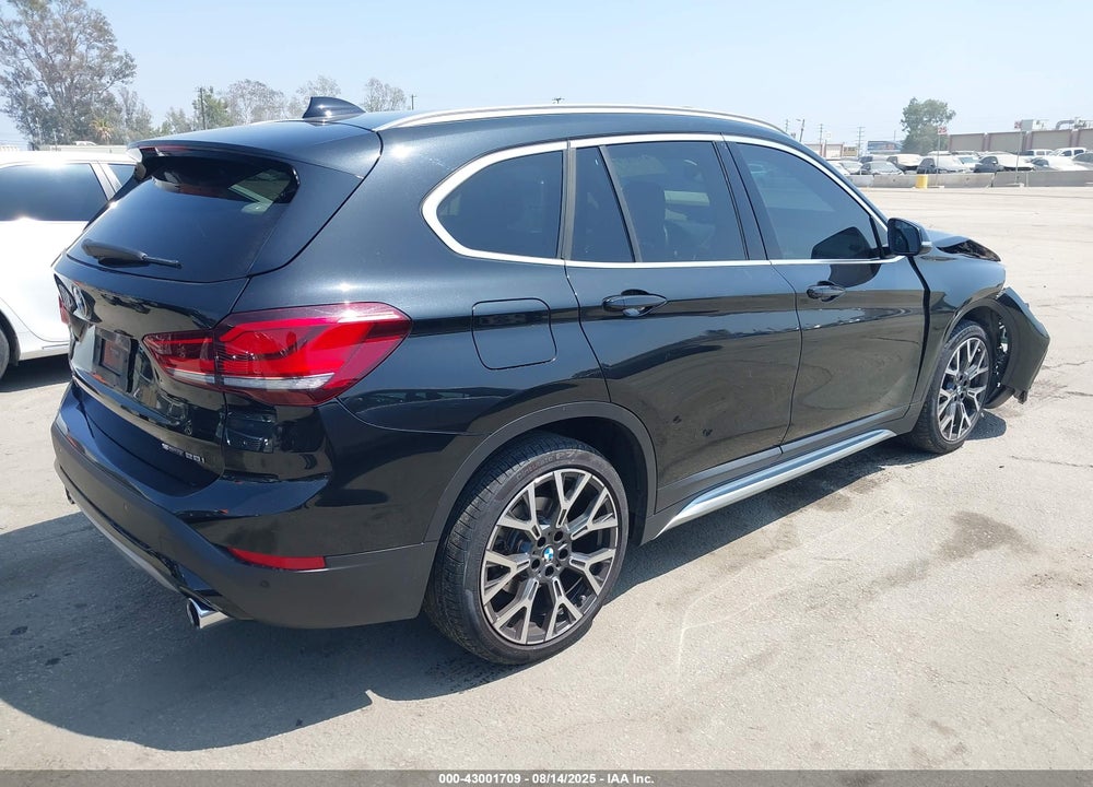 2020 BMW X1 VIN: WBXJG7C03L5R99549
