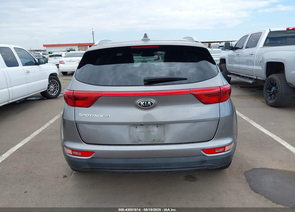 2018 KIA SPORTAGE VIN: KNDPM3AC6J7484035