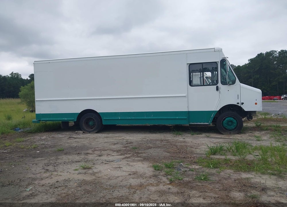 2012 WORKHORSE CUSTOM CHASSIS COMMERCIAL CHASSIS W62 VIN: 5B4LFG2EXC3448638