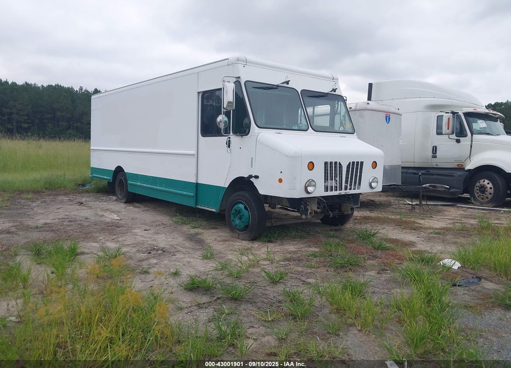 2012 WORKHORSE CUSTOM CHASSIS COMMERCIAL CHASSIS W62 VIN: 5B4LFG2EXC3448638