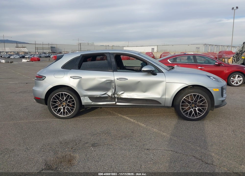 2020 PORSCHE MACAN VIN: WP1AA2A57LLB03649