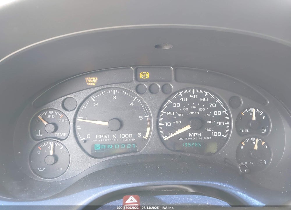 2001 CHEVROLET S-10 VIN: 1GCDT19W318221570