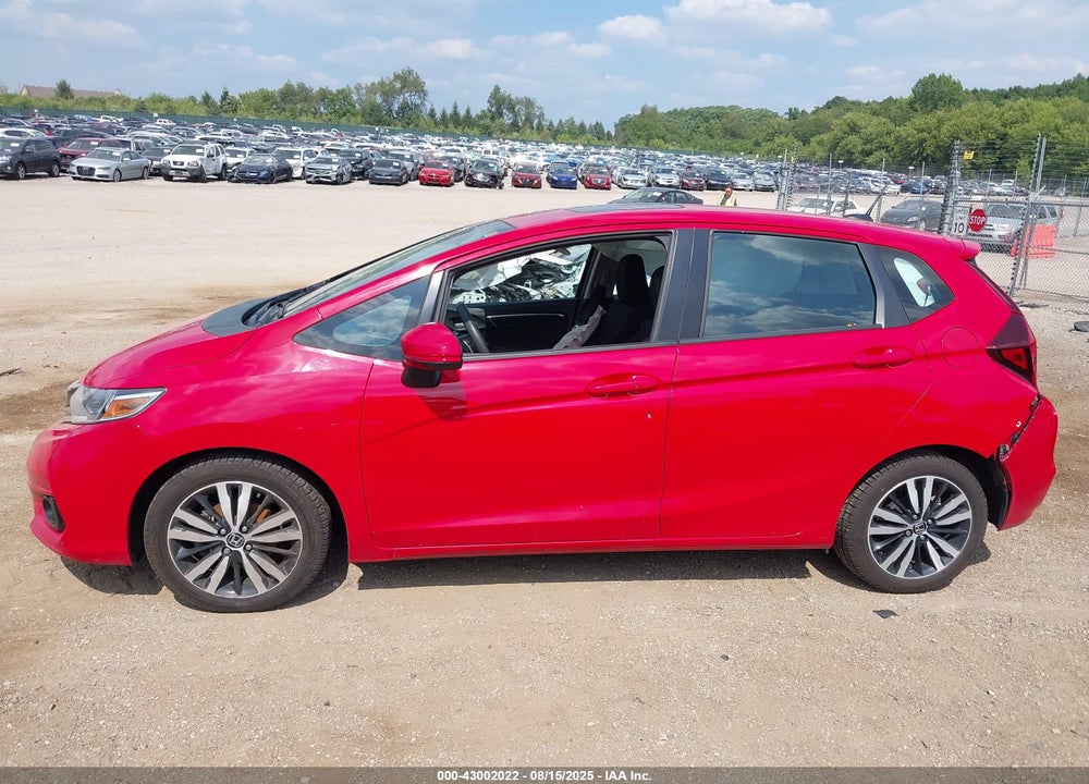 2018 HONDA FIT VIN: 3HGGK5H88JM730108