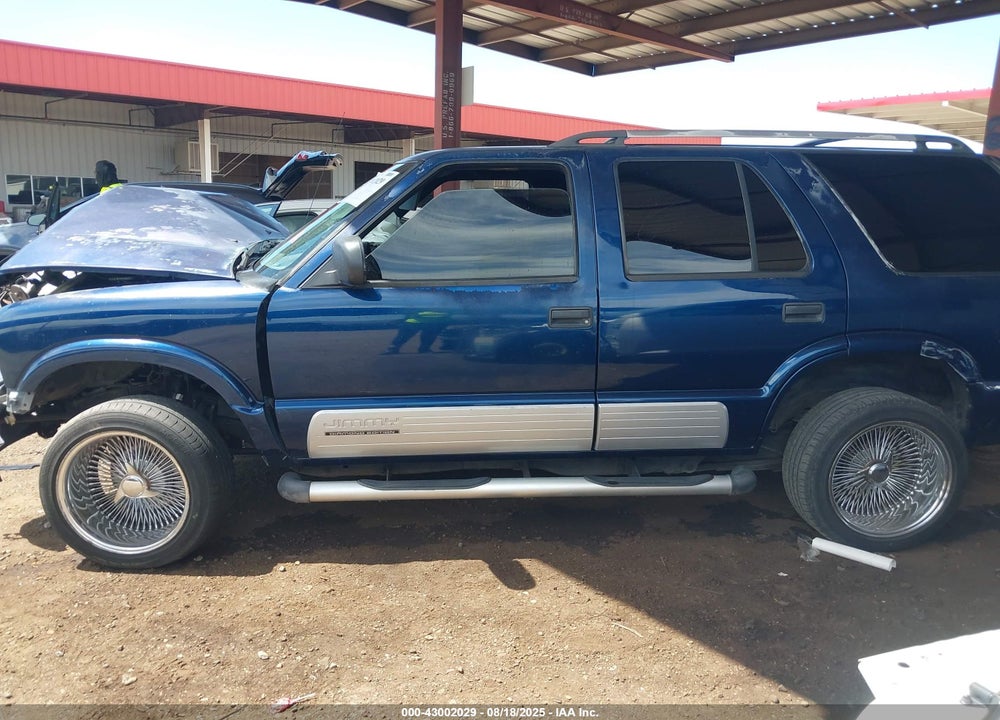 2000 GMC JIMMY JDE W/1SH/1SJ VIN: 1GKDT13W7Y2296914