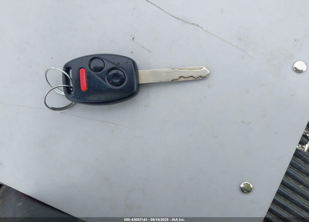 2007 HONDA FIT VIN: JHMGD38637S018423