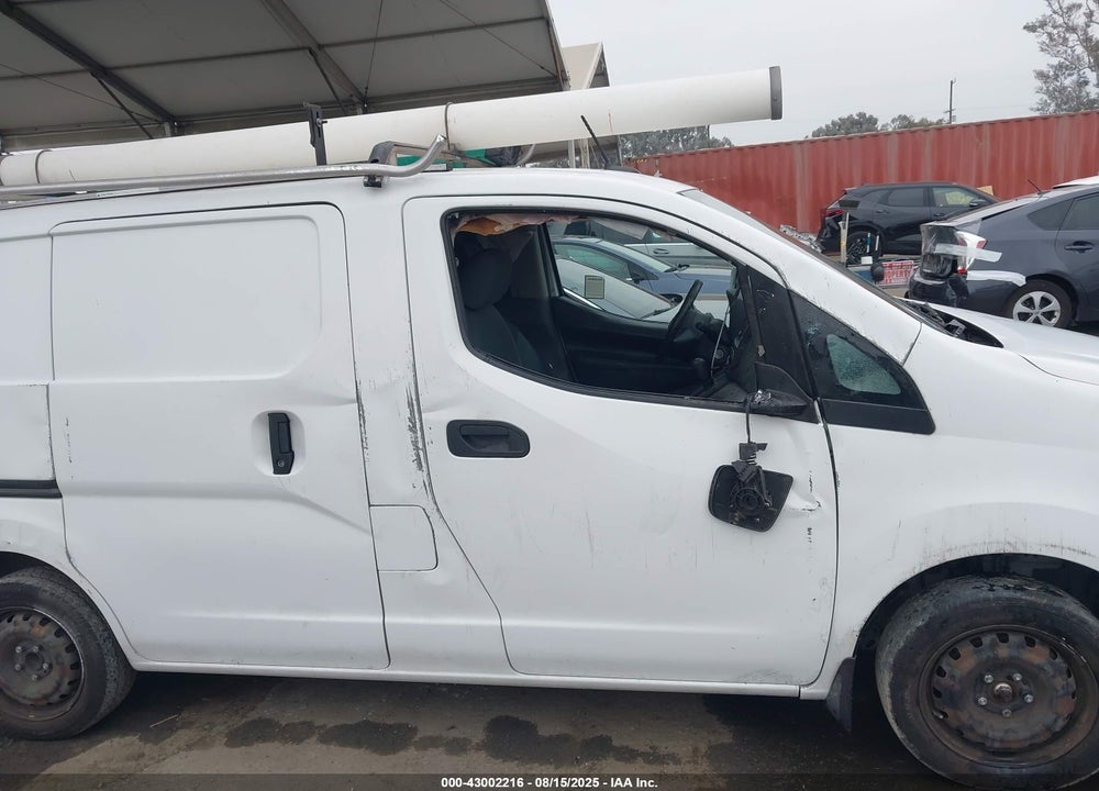 2014 NISSAN NV200 SV VIN: 3N6CM0KN4EK700207