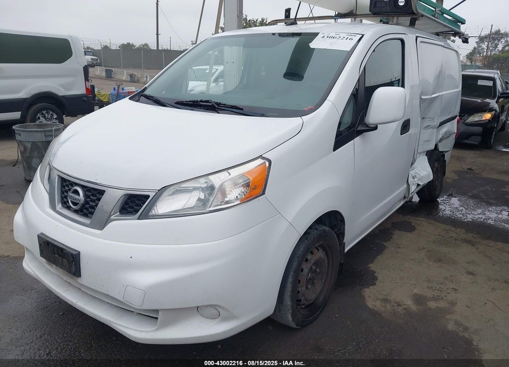 2014 NISSAN NV200 SV VIN: 3N6CM0KN4EK700207