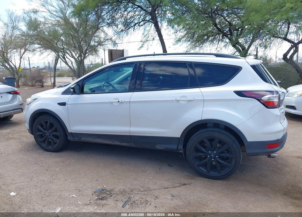 2017 FORD ESCAPE TITANIUM VIN: 1FMCU0J94HUB86043