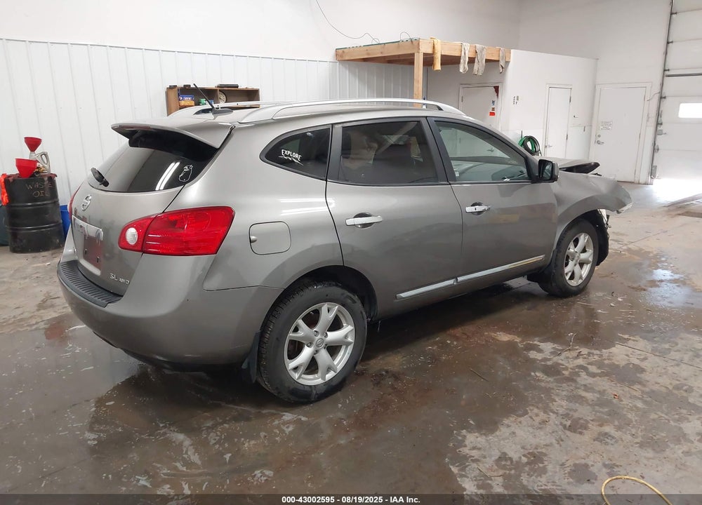 2013 NISSAN ROGUE VIN: JN8AS5MV1DW107826