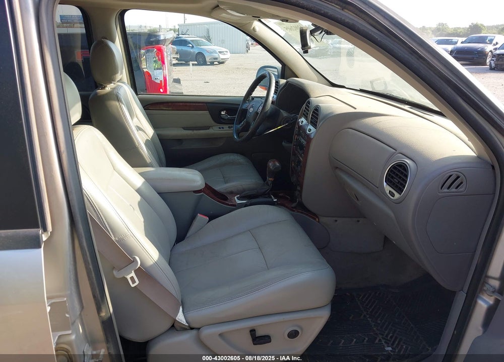 2005 GMC ENVOY SLT VIN: 1GKDT13S052330703