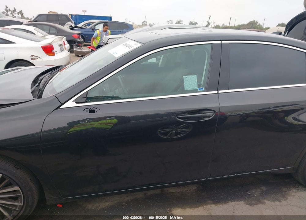 2024 LEXUS ES 300H VIN: 58ADA1C14RU044778
