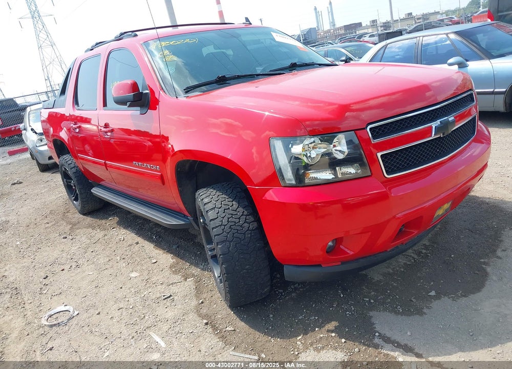 2011 CHEVROLET AVALANCHE 1500 LS VIN: 3GNTKEE30BG287546
