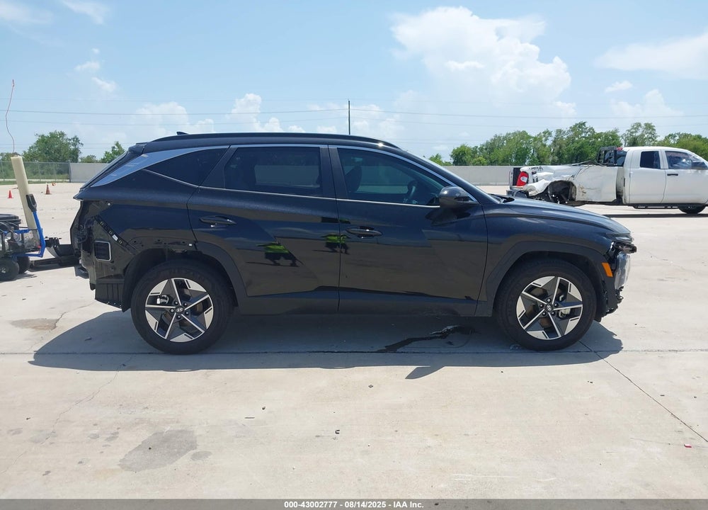 2025 HYUNDAI TUCSON SEL VIN: 3KMJB3DE3SE005786