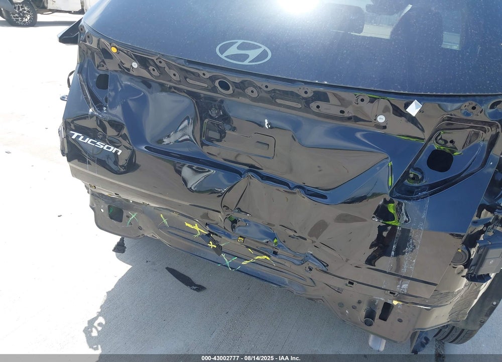 2025 HYUNDAI TUCSON SEL VIN: 3KMJB3DE3SE005786