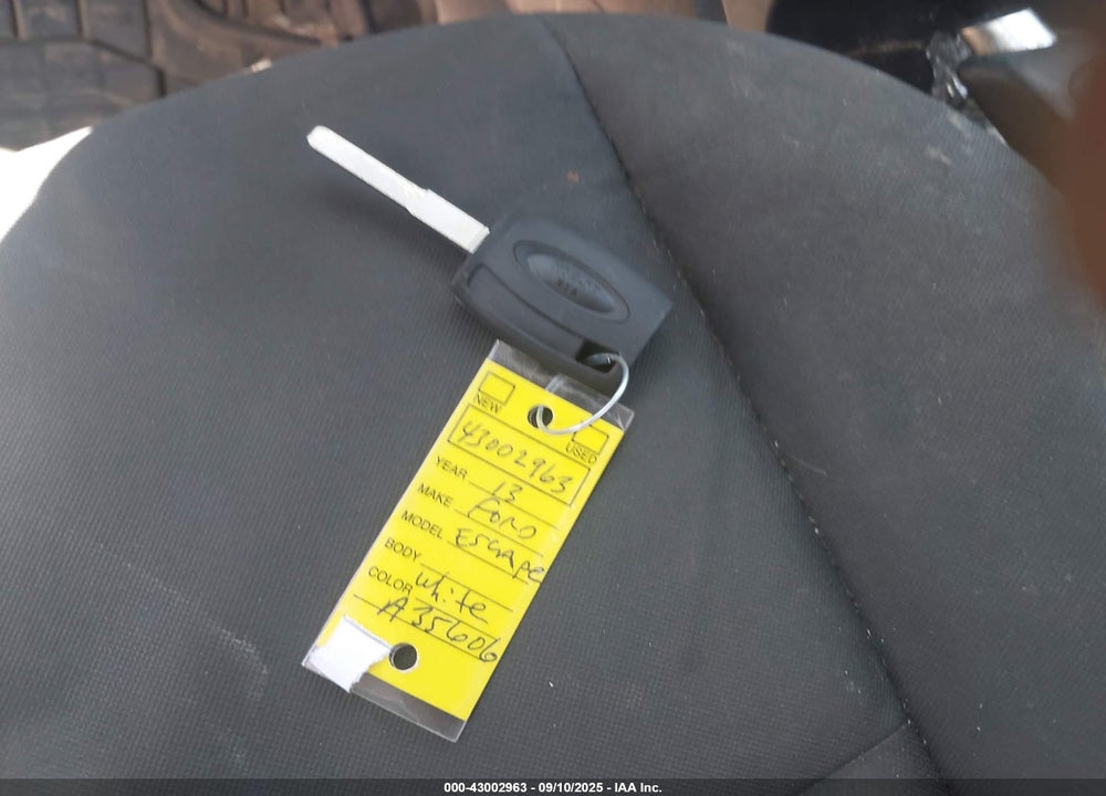 2013 FORD ESCAPE VIN: 1FMCU0F70DUA35606