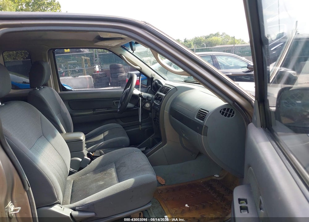 2004 NISSAN FRONTIER XE VIN: 1N6DD26T94C410056